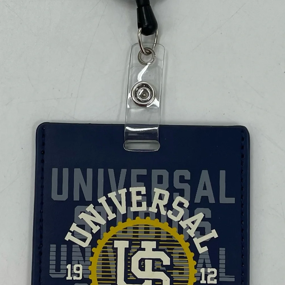 Universal Studios “US 1912” Navy Blue Gold‎ ID Card Holder Retractable Clip NWOT